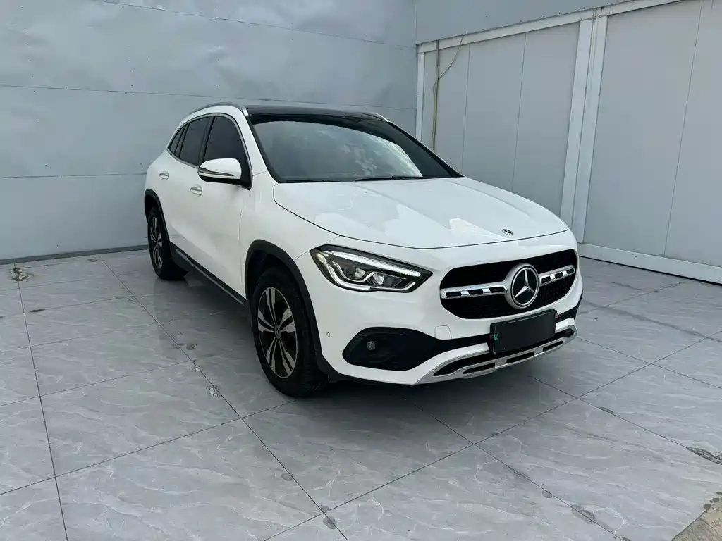 Mercedes-Benz GLA 2020 GLA 200 купить на сайте DeffCars