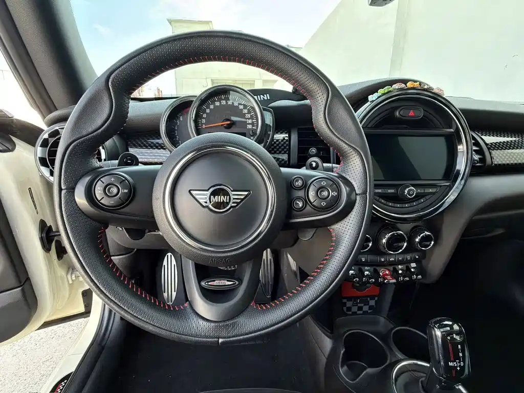 MINI 2019 2.0T COOPER S racer купить на сайте DeffCars