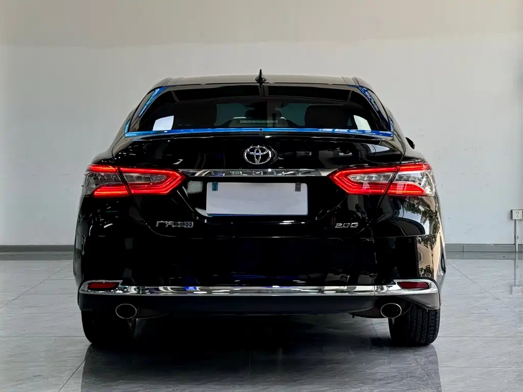 Camry 2023 2.0G Deluxe Edition купить на сайте DeffCars