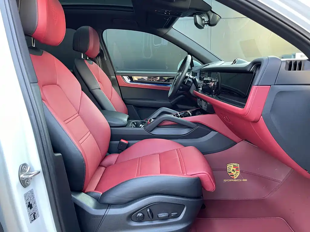 Cayenne 2024 Cayenne 3.0T купить на сайте DeffCars