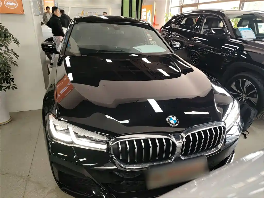 BMW 5 Series 2022 facelift 2 525Li M sports package купить на сайте DeffCars