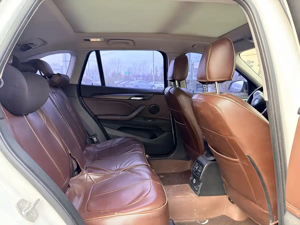 BMW X1 2018 sDrive18Li Exclusive Model купить на сайте DeffCars