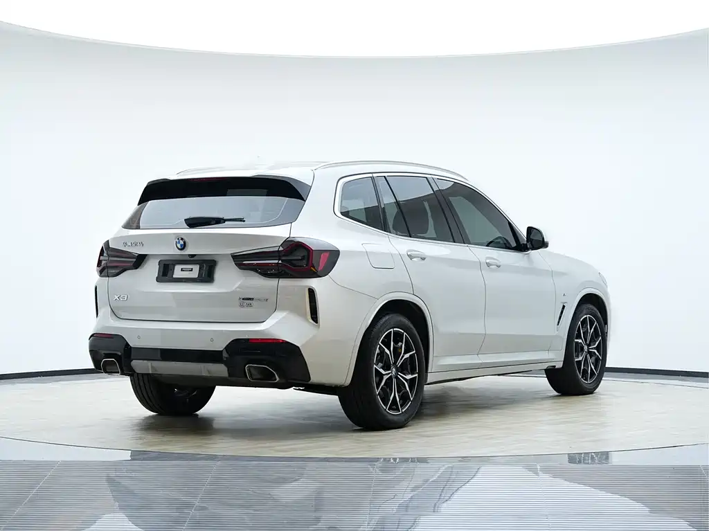 BMW X3 2022 facelift xDrive25i M sports package купить на сайте DeffCars