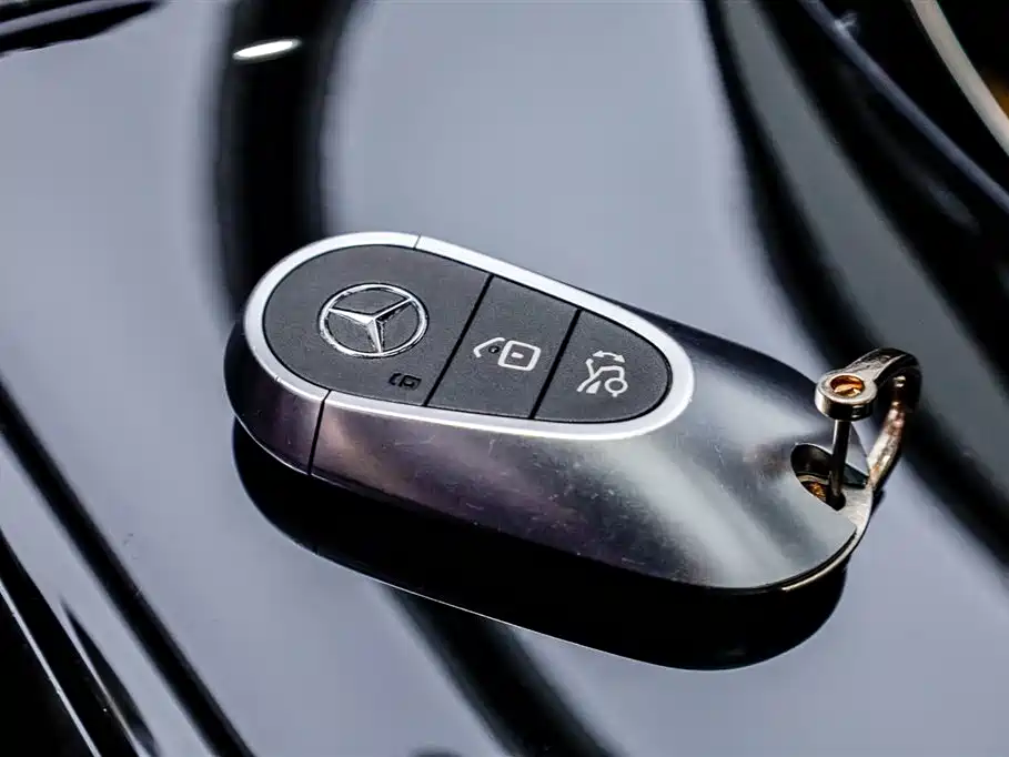 Mercedes-Benz C-Class 2022 facelift C 260 L sports version купить на сайте DeffCars