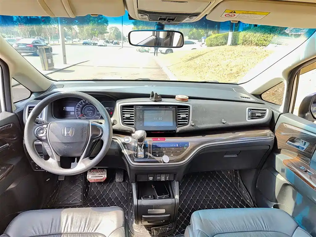 Odyssey 2018 2.4L Deluxe Edition купить на сайте DeffCars
