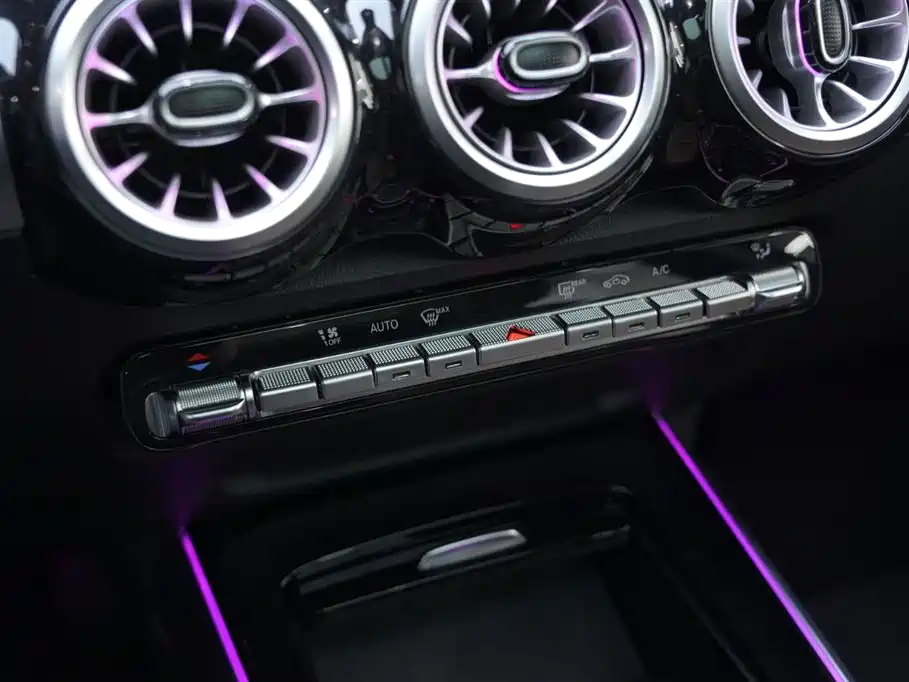 Mercedes-Benz GLB 2024 GLB 220 Fashion Model купить на сайте DeffCars