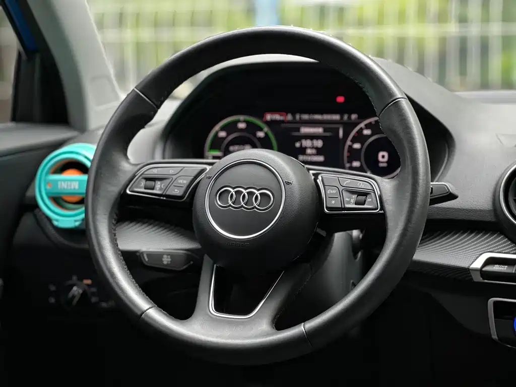 Audi Q2L e-tron 2019 Q2L e-tron pure electric smart cool model купить на сайте DeffCars