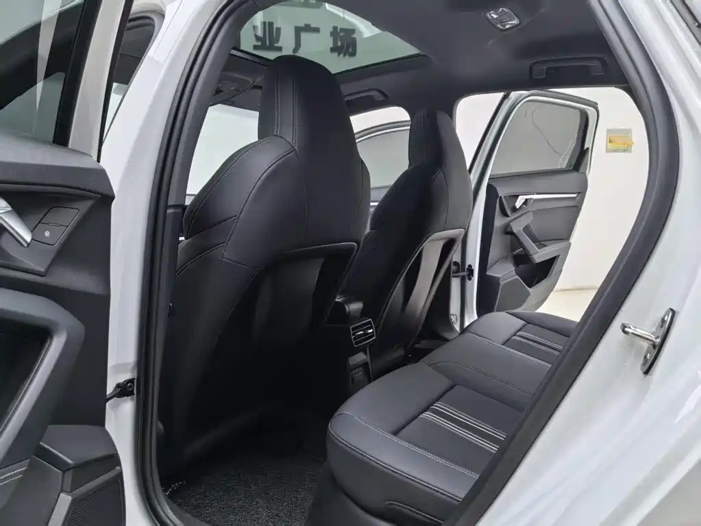 Audi A3 2024 Sportback 35 TFSI stylish and sporty купить на сайте DeffCars