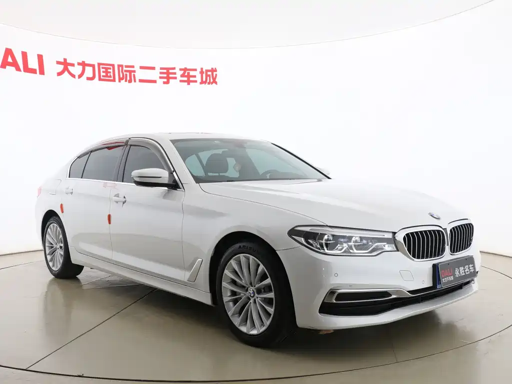 BMW 5 Series 2020 530Li Leading Luxury Package купить на сайте DeffCars