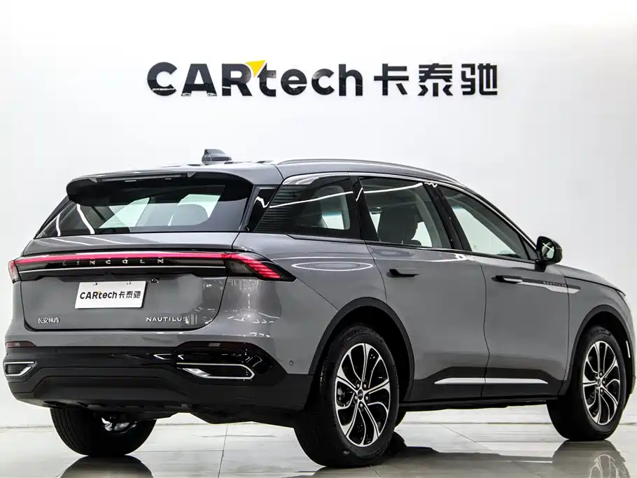 Voyager 2023 2.0T four-wheel drive premium version купить на сайте DeffCars