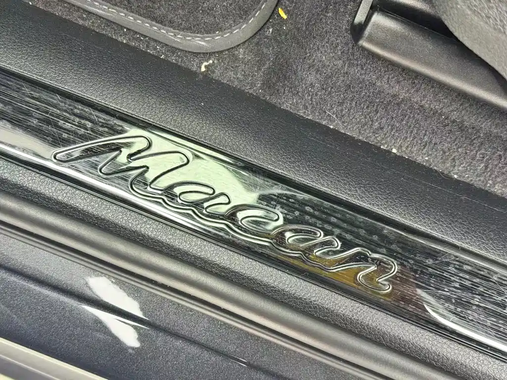 Macan 2023 Macan 2.0T купить на сайте DeffCars