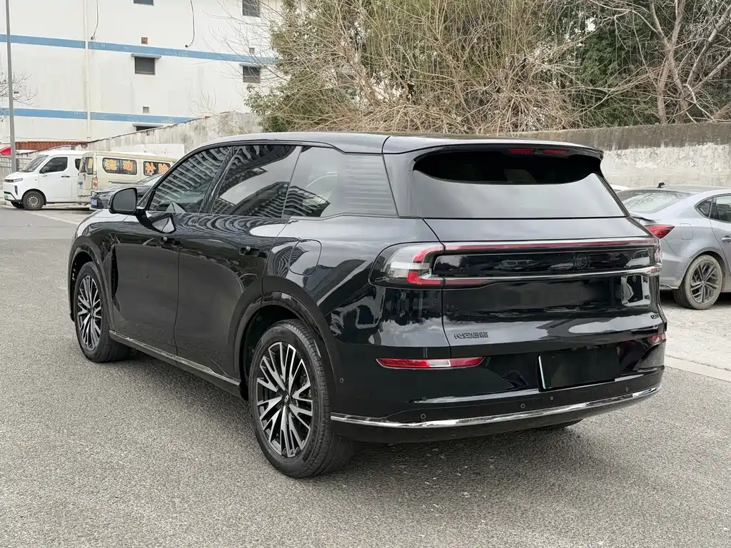 Changan Qiyuan Q07 2025 model 215 flagship PLUS купить на сайте DeffCars