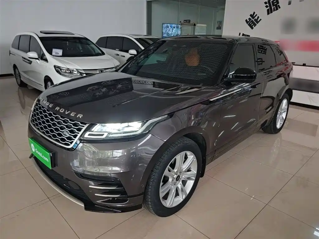 Range Rover Velar 2022 250PS Glitter Gold Collector’s Edition купить на сайте DeffCars