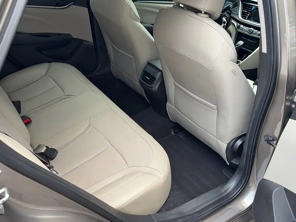 Excelle GT 2019 15T Dual Clutch Interconnect Elite Country VI купить на сайте DeffCars
