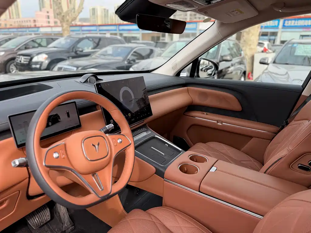 Lantu Taishan 2026 Max+ купить на сайте DeffCars