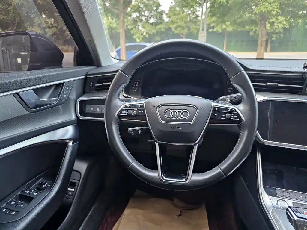 Audi A6L 2020 40 TFSI Luxurious and Elegant Model купить на сайте DeffCars