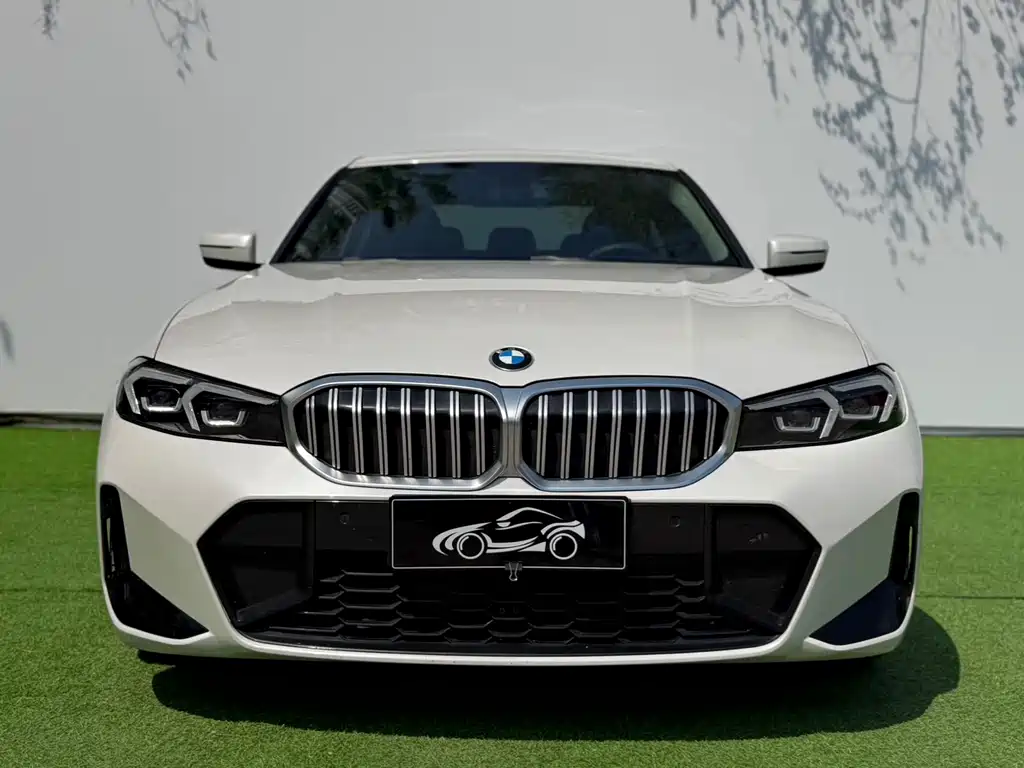 BMW 3 Series 2023 320Li M Sports Package купить на сайте DeffCars