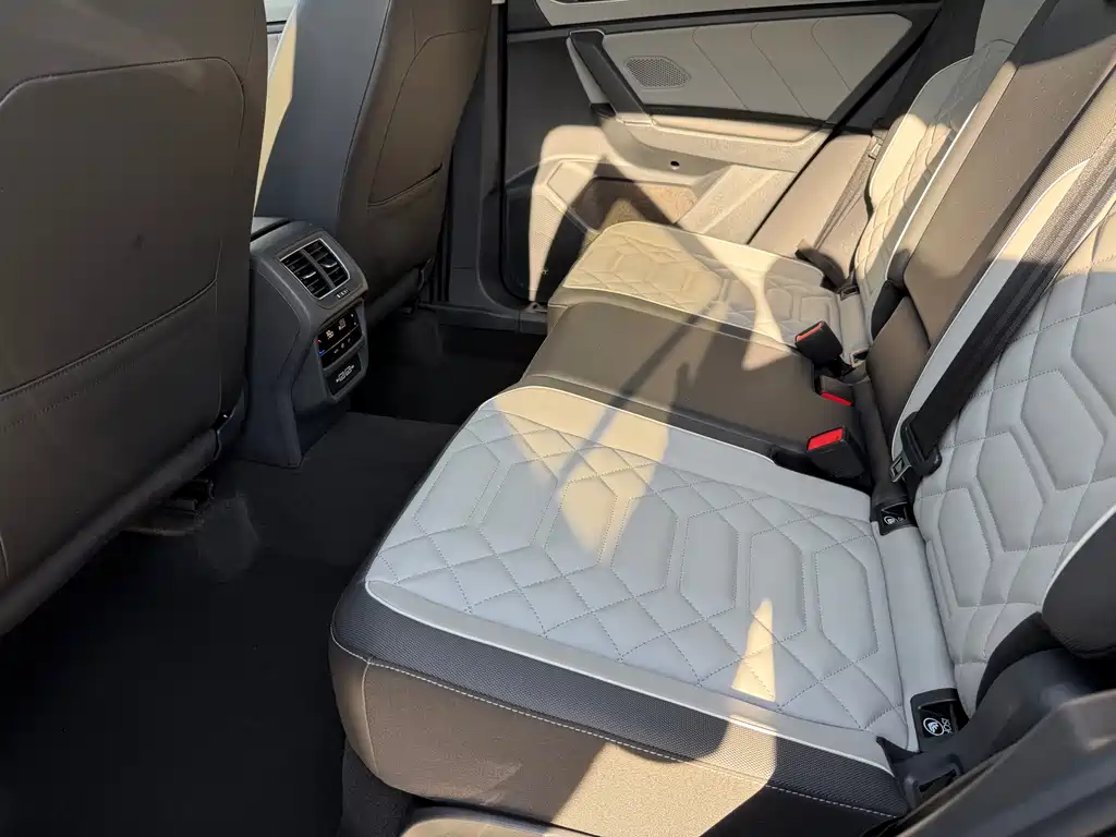 Tanyue 2022 330TSI two-wheel drive luxury smart connected version купить на сайте DeffCars
