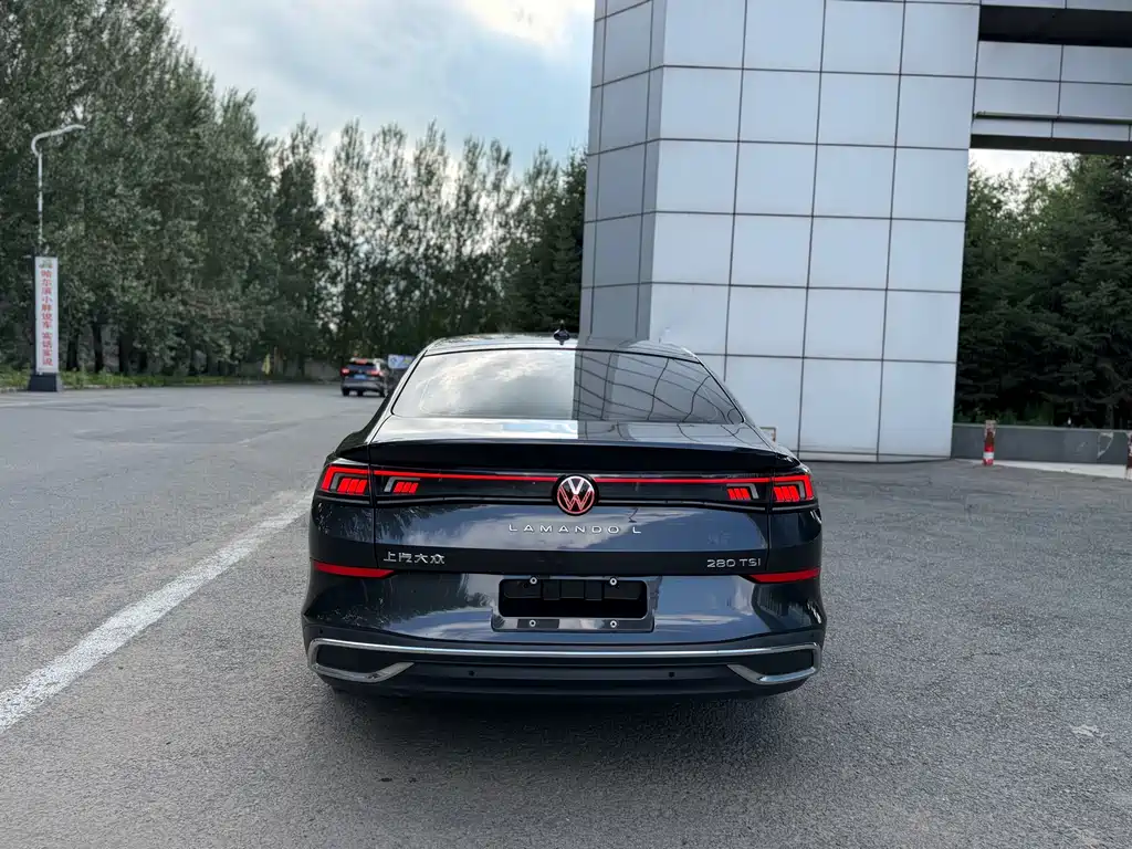 Lamando 2023 Lamandol 280TSI DSG Spicy Edition купить на сайте DeffCars