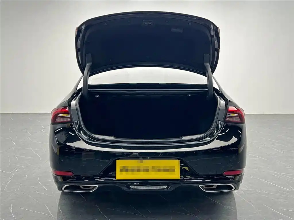 LaCrosse 2022 652T luxury model купить на сайте DeffCars
