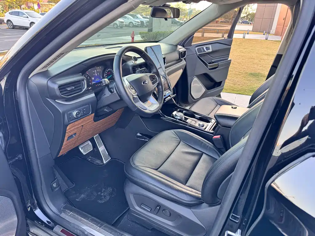 Explorer 2020 EcoBoost 285 four-wheel drive style version 6 seats купить на сайте DeffCars