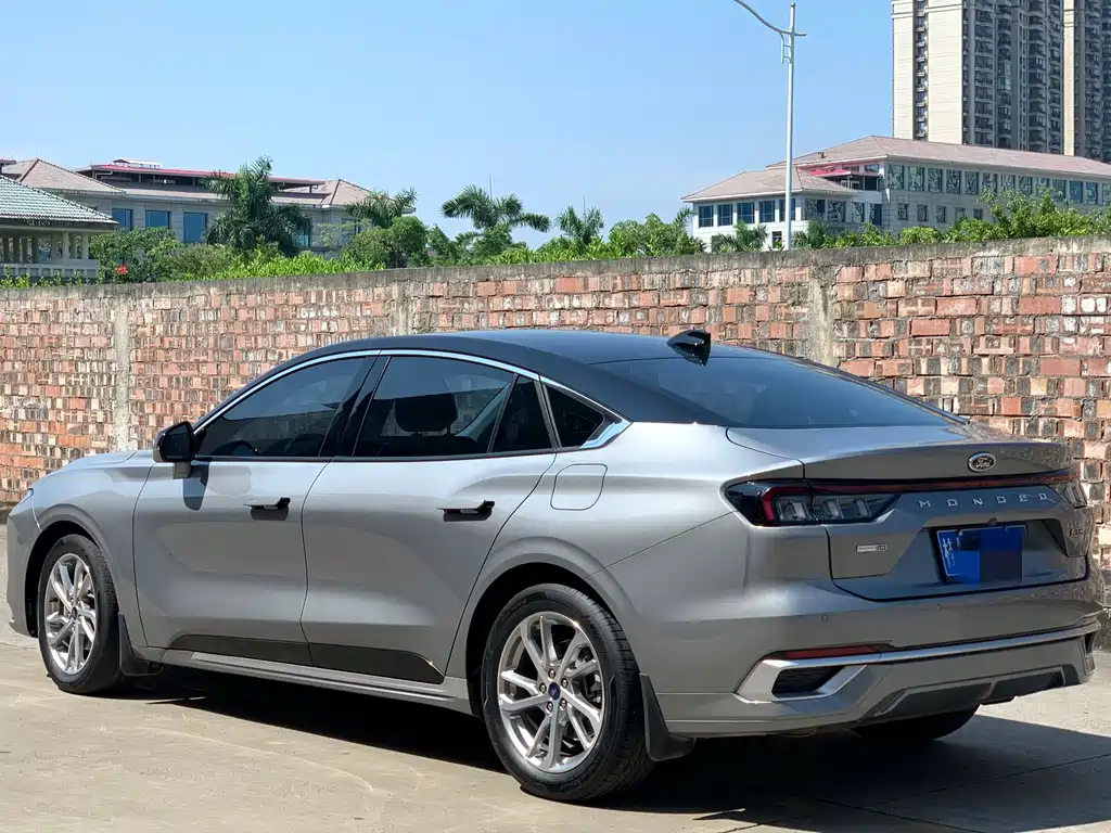 Mondeo 2022 EcoBoost 245 Luxury купить на сайте DeffCars