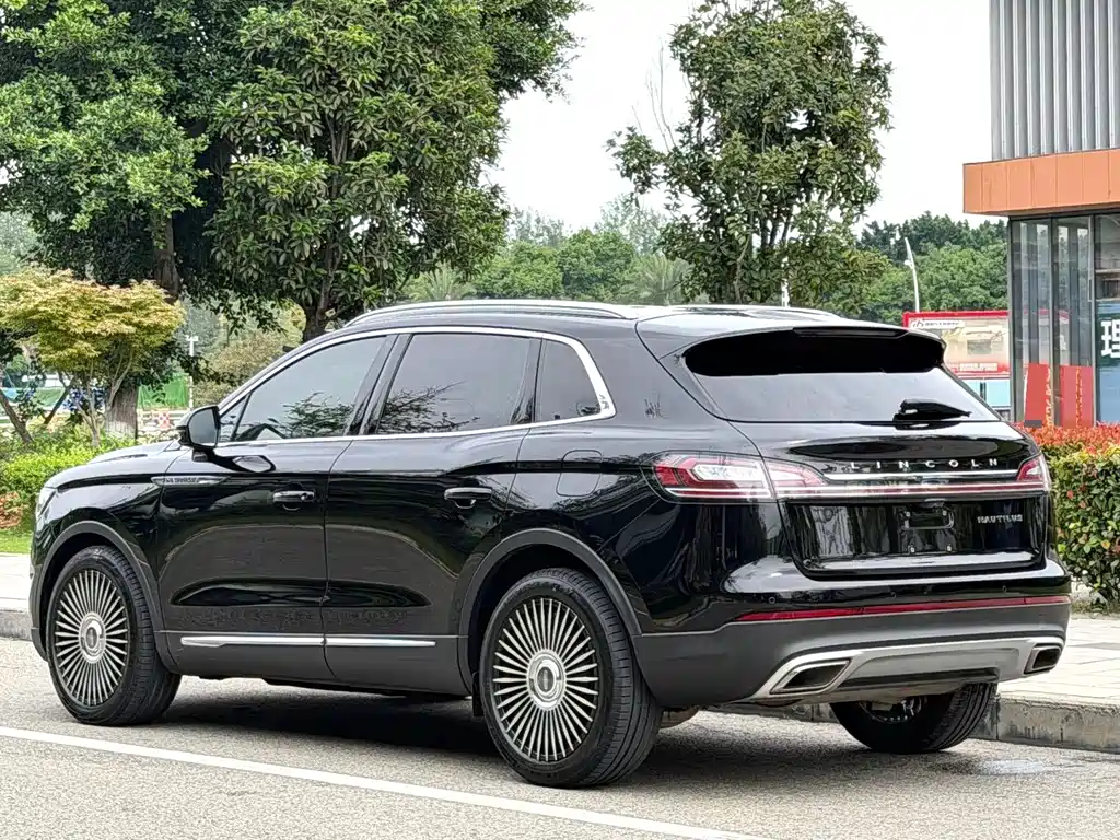 Voyager 2021 2.0T four-wheel drive exclusive edition купить на сайте DeffCars