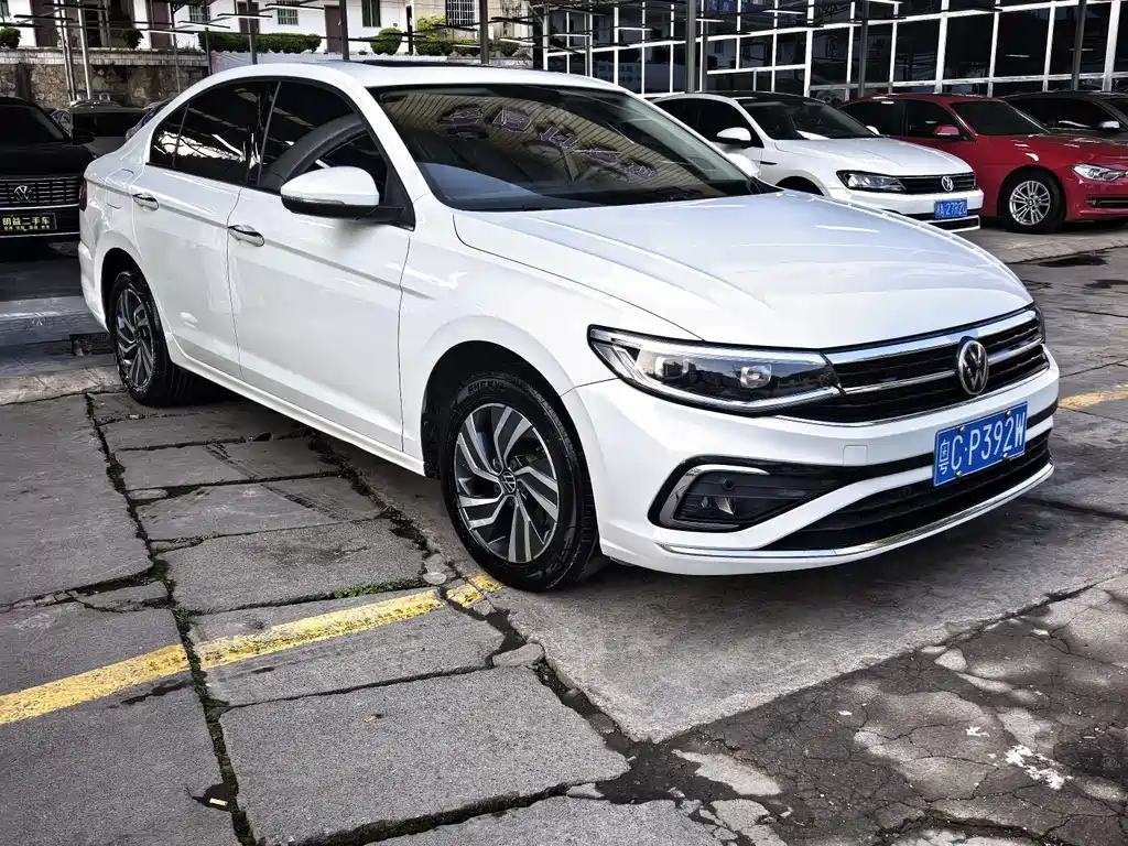 Bora 2023 model 200TSI DSG Zhixing PRO version купить на сайте DeffCars