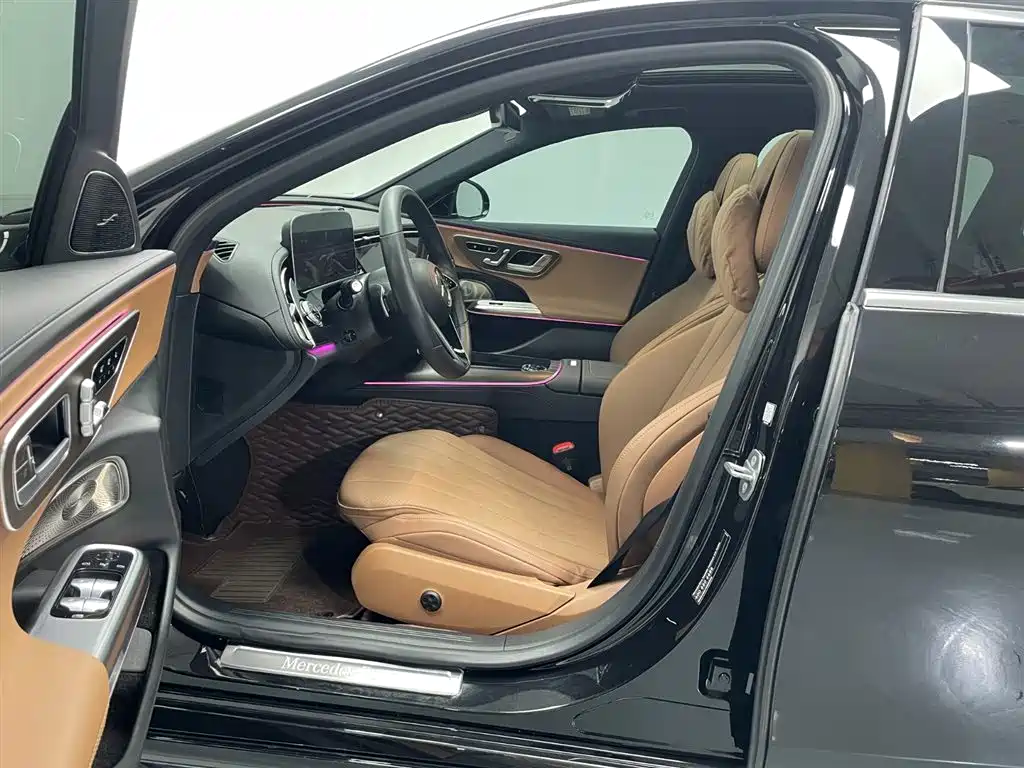 Mercedes-Benz E-Class 2024 E 300 L Luxury Model купить на сайте DeffCars