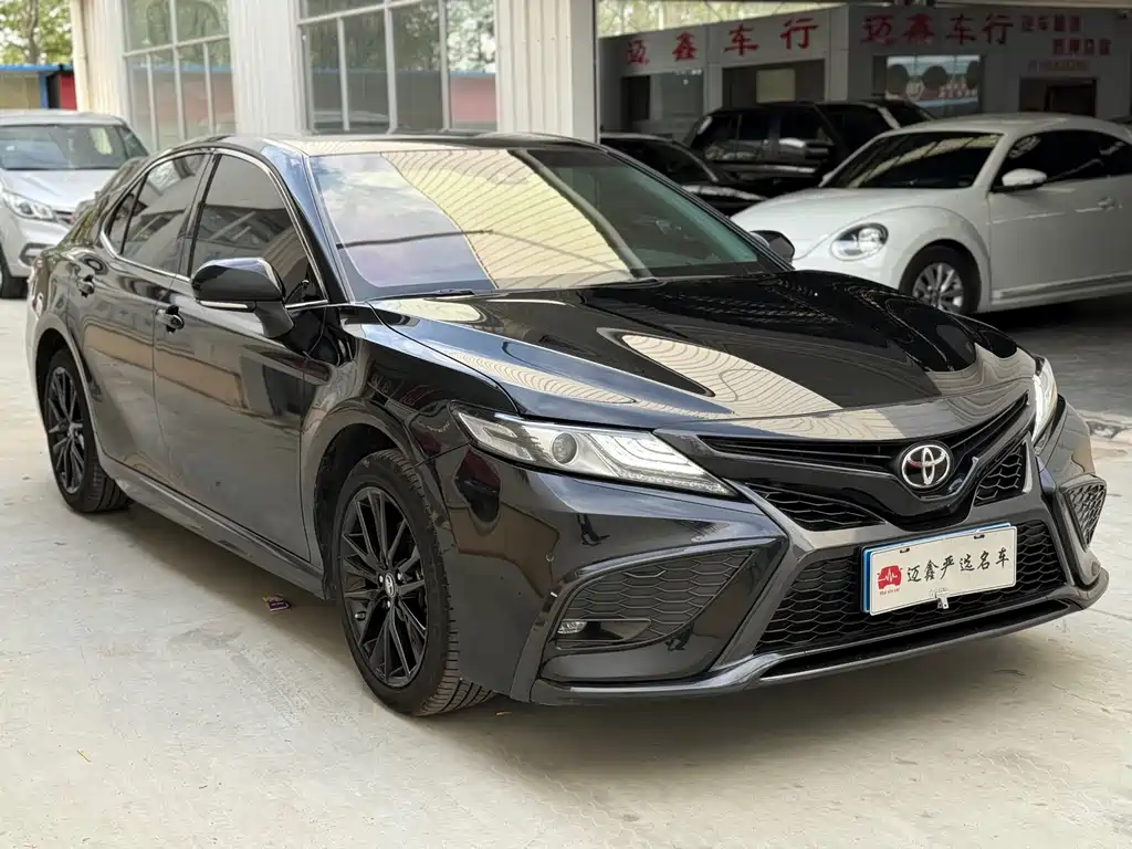 Camry 2023 2.0S Knight Edition купить на сайте DeffCars