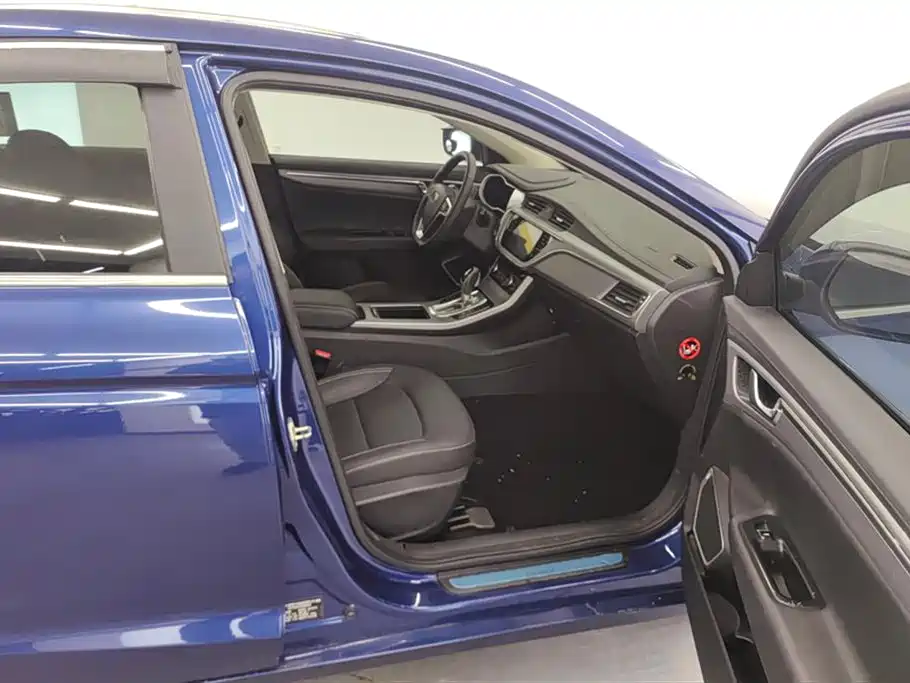 Emgrand GL 2018 1.8L DCT Elite Intelligent Connected Model купить на сайте DeffCars