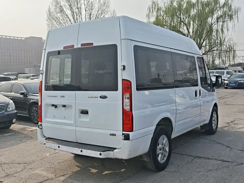 New generation Transit 2016 2.2T short-axle 6-seater mid-roof multi-purpose vehicle купить на сайте DeffCars