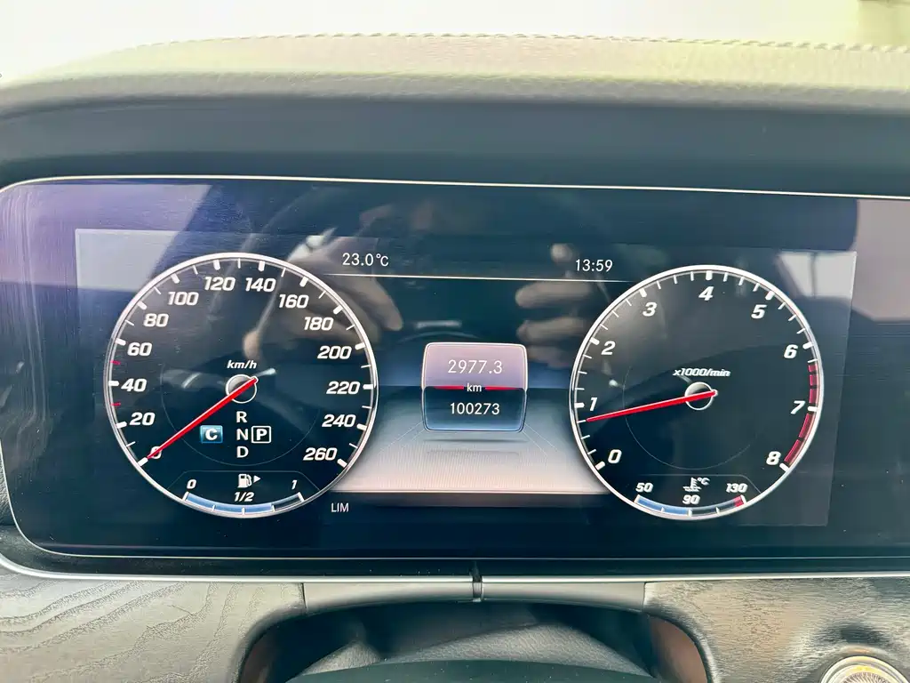 Mercedes-Benz E-Class 2019 E 300 L Sporty and Stylish купить на сайте DeffCars