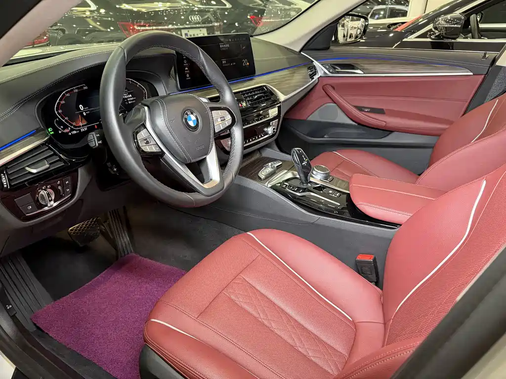 BMW 5 Series 2021 530Li Leading Luxury Package купить на сайте DeffCars