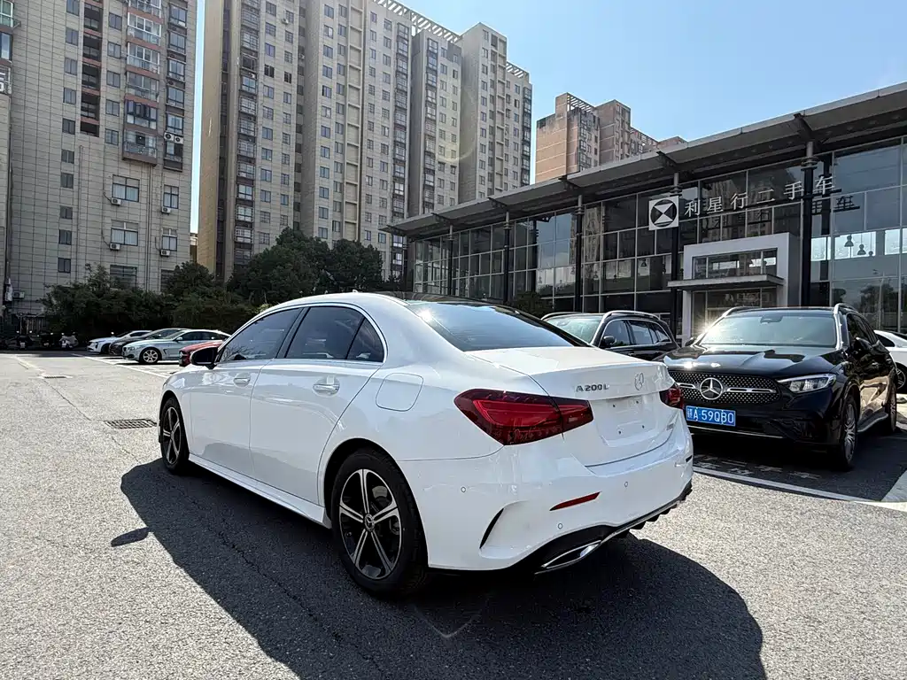 Mercedes-Benz A-Class 2025 facelift A 200 L fashionable model купить на сайте DeffCars