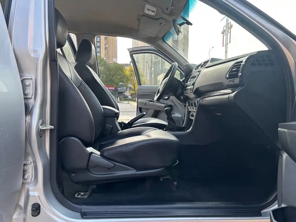 Fengjun 5 2020 2.0T diesel two-wheel drive elite large double row National VI GW4D20M купить на сайте DeffCars