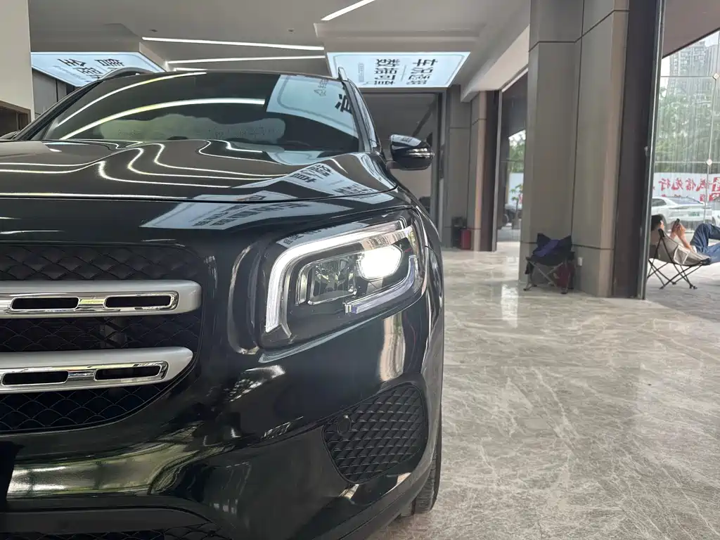 Mercedes-Benz GLB 2023 GLB 220 Dynamic купить на сайте DeffCars