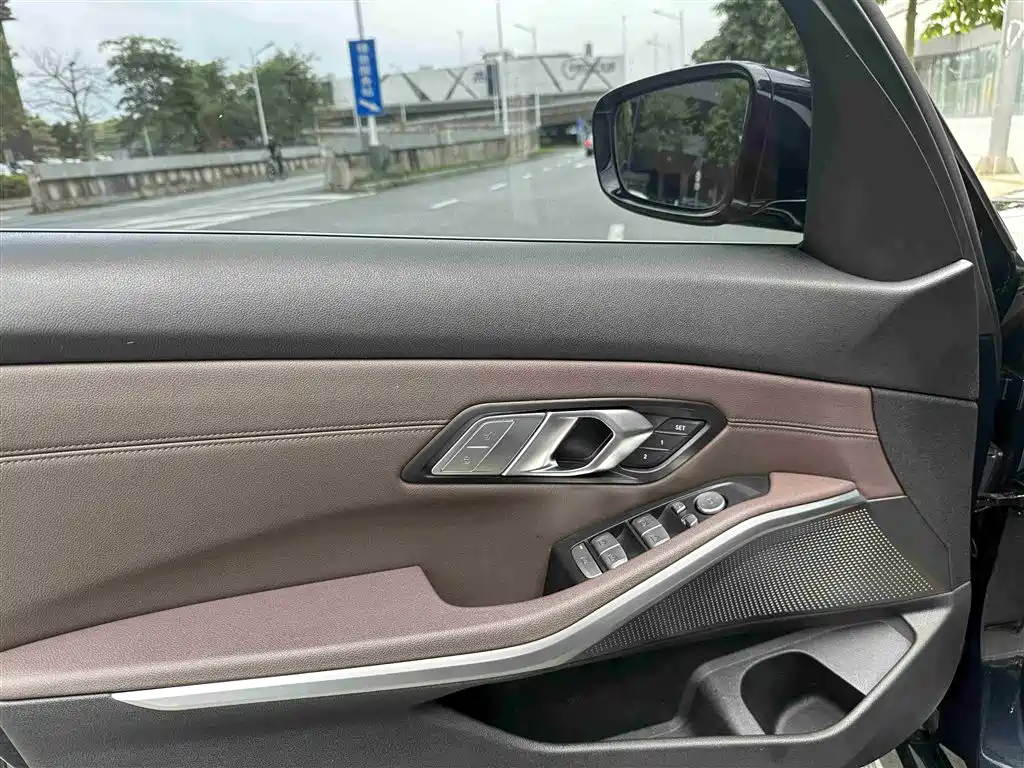 BMW 3 Series 2020 320Li M Sports Package купить на сайте DeffCars