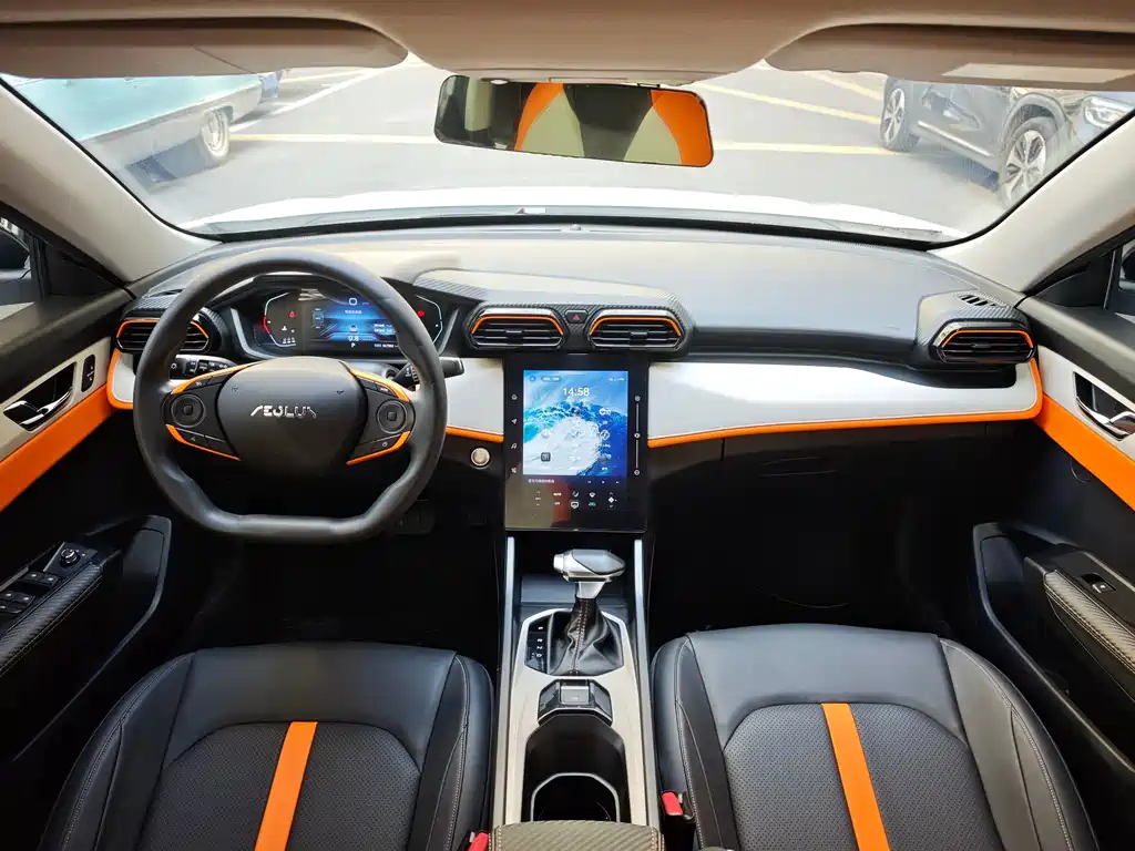 Yixuan 2023 Mach Edition 1.5T Automatic Dream Chaser Knight Edition купить на сайте DeffCars