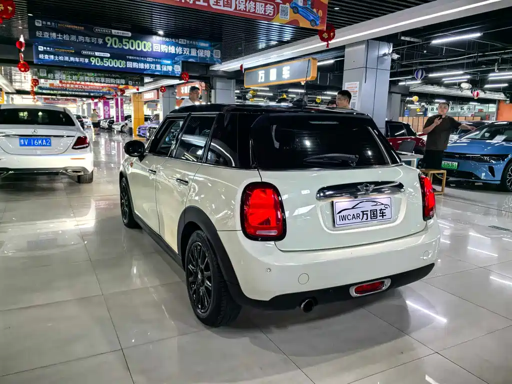 Mini 2016 1.2T ONE Avant-Garde Five-Door Edition купить на сайте DeffCars