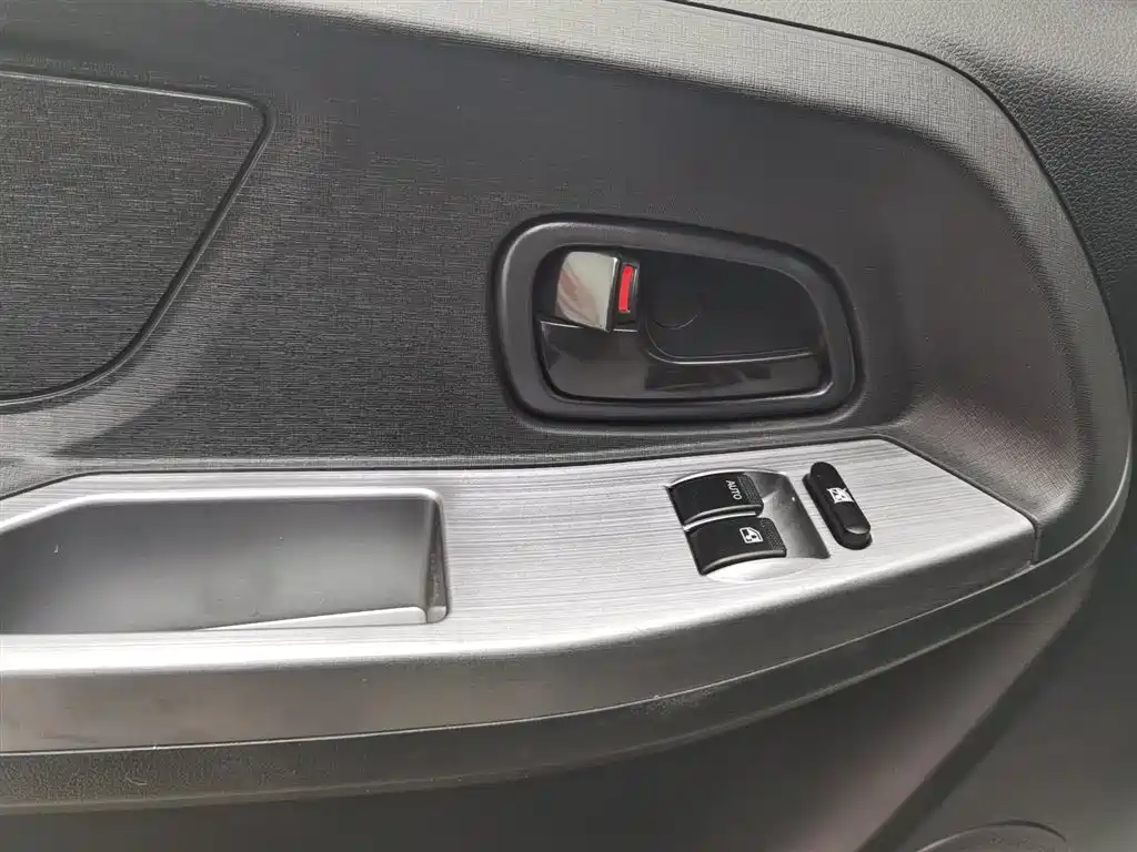 Changan Ruixing M60 2023 model 1.5L GDI comfortable van with 2 seats купить на сайте DeffCars
