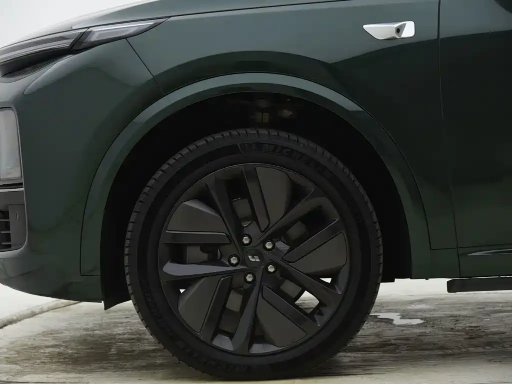 Ideal L9 2023 Pro купить на сайте DeffCars