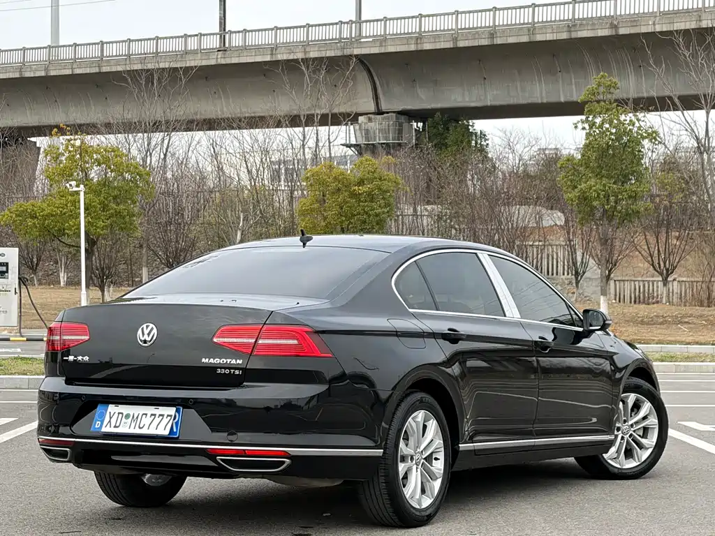 Magotan 2019 330TSI DSG luxury model National V купить на сайте DeffCars