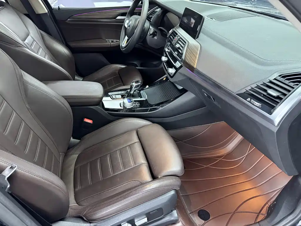 BMW X3 2021 xDrive28i Luxury Package купить на сайте DeffCars