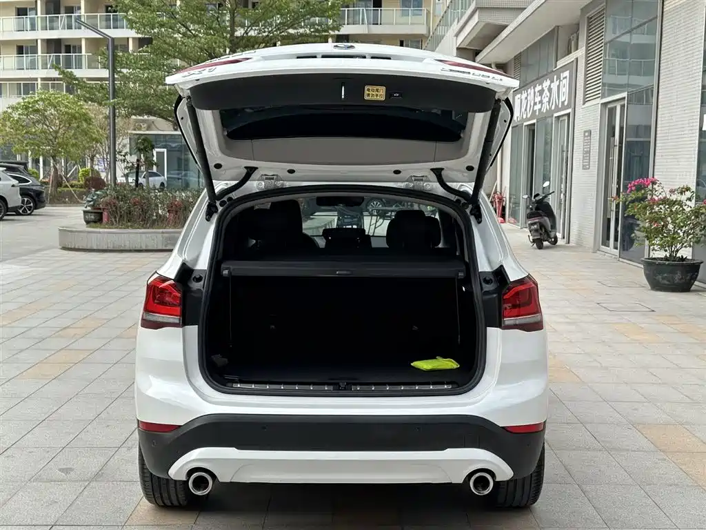 BMW X1 2021 sDrive20Li Fashion Model купить на сайте DeffCars