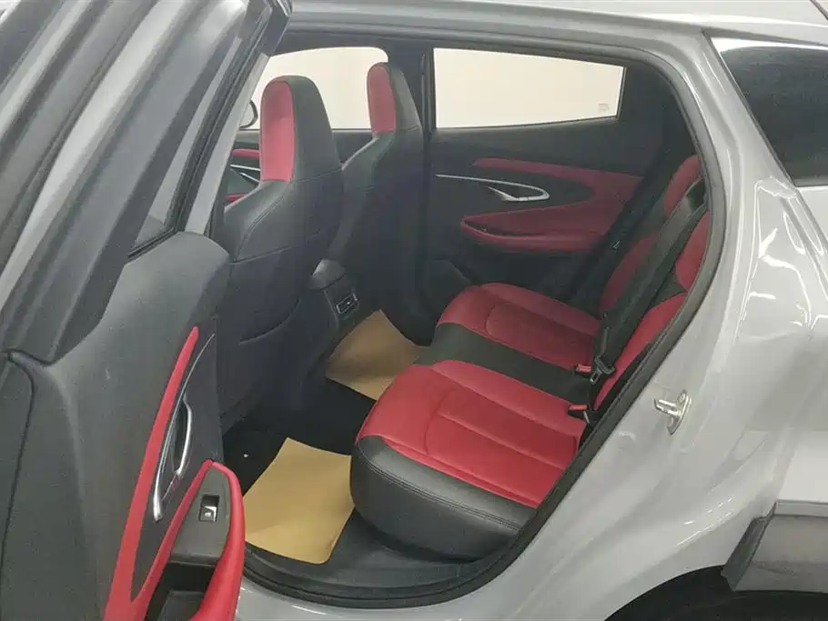 Changan UNI-T 2020 1.5T flagship model купить на сайте DeffCars