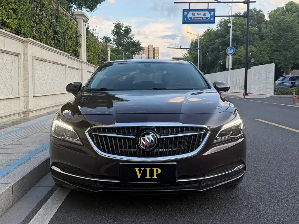 LaCrosse 2018 20T Elite купить на сайте DeffCars