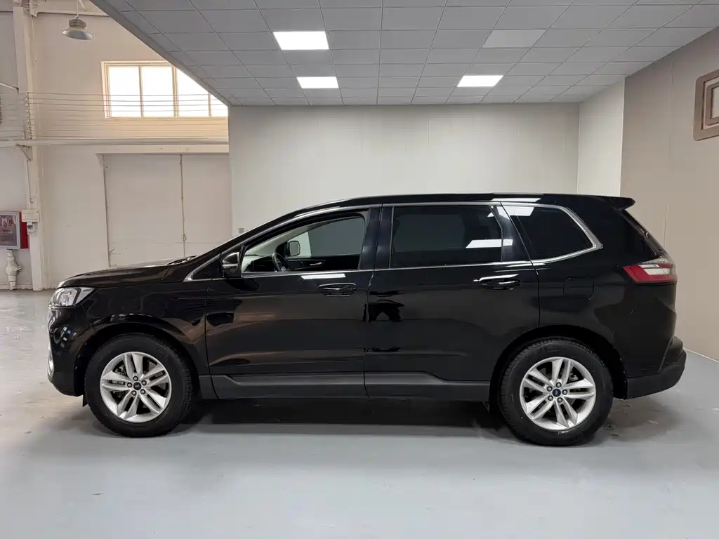 Ruijie 2021 PLUS EcoBoost 245 2WD Elite 5-seater купить на сайте DeffCars