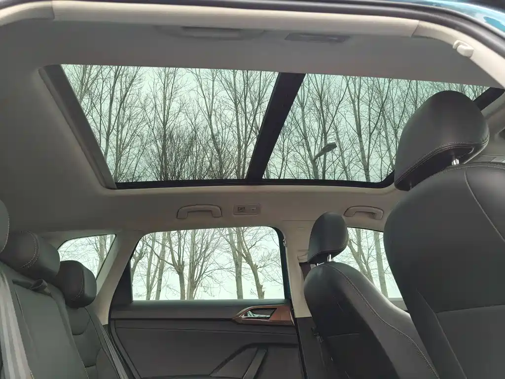 Tuyue 2021 280TSI two-wheel drive luxury version PLUS купить на сайте DeffCars