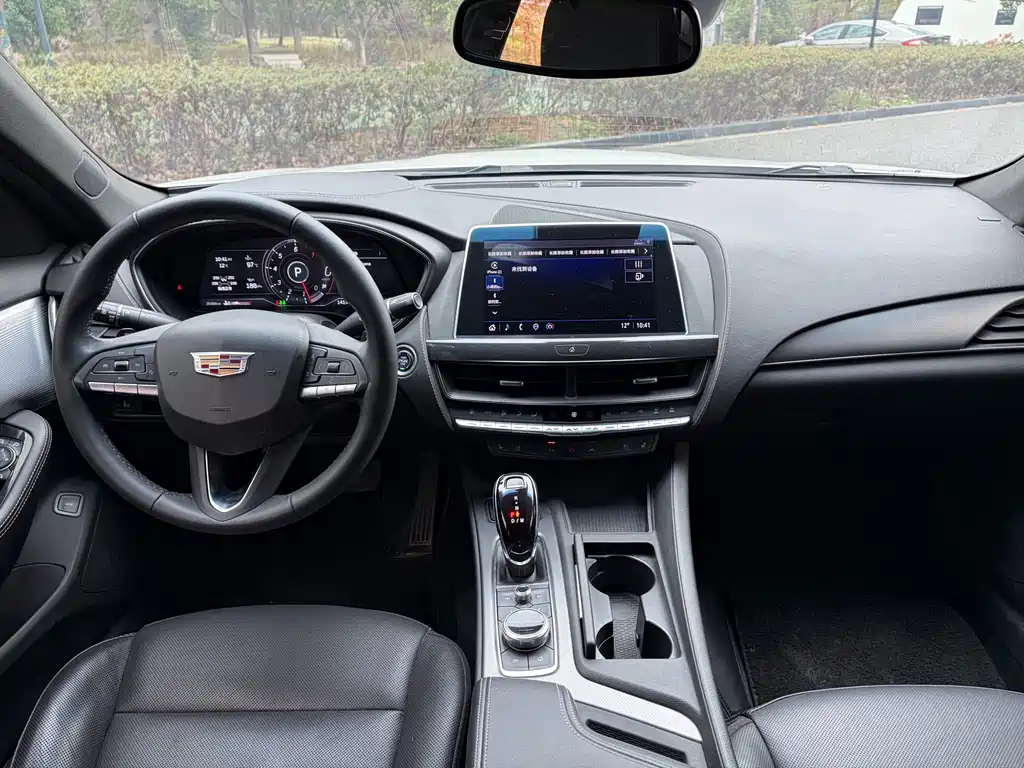 Cadillac CT5 2023 28T luxury model (standard version) купить на сайте DeffCars